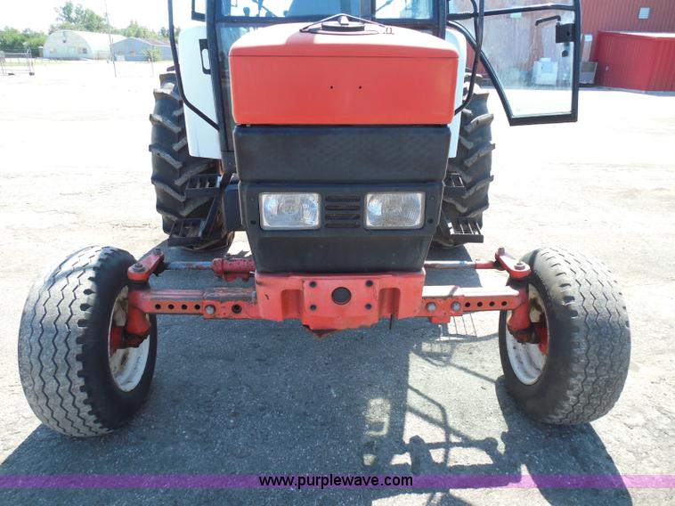 image for item E7948 1995 New Holland 6640 tractor