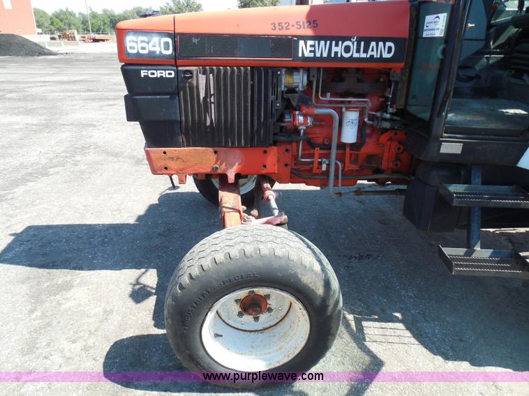 image for item E7948 1995 New Holland 6640 tractor