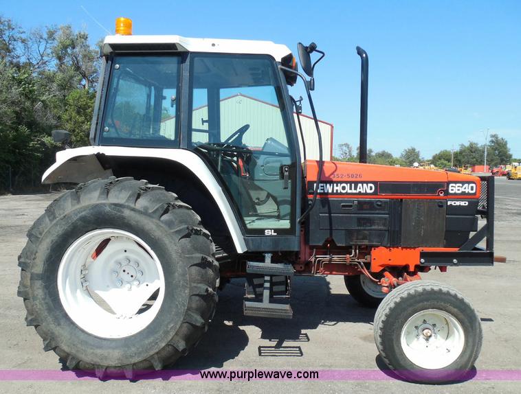 image for item E7949 1995 New Holland 6640 tractor