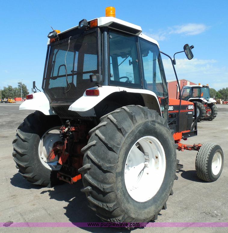 image for item E7949 1995 New Holland 6640 tractor