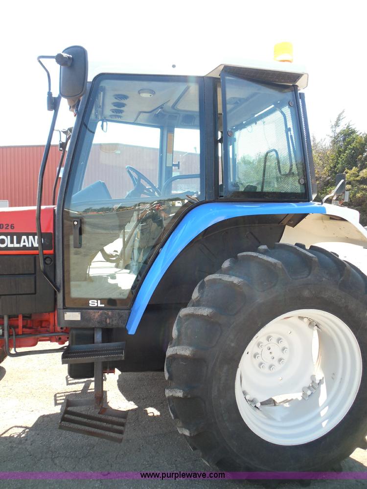 image for item E7949 1995 New Holland 6640 tractor