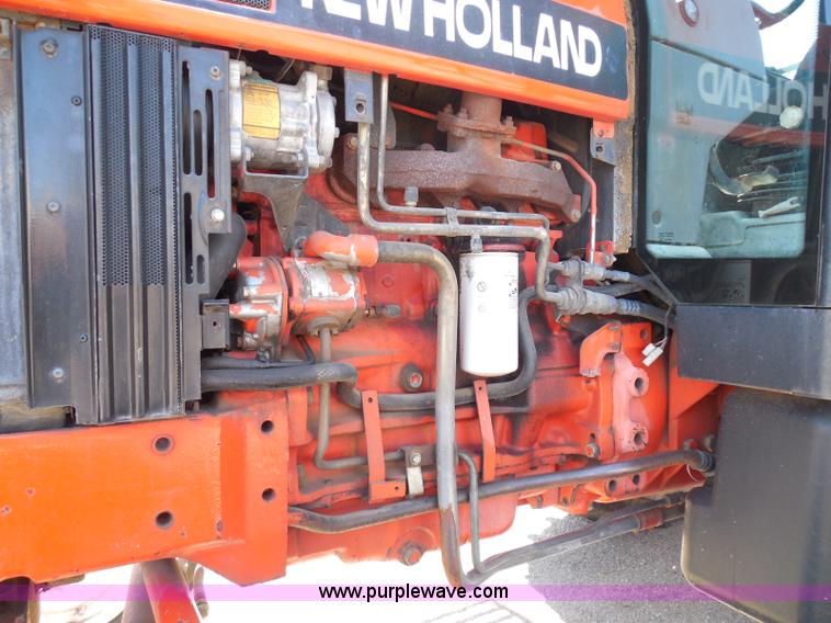 image for item E7949 1995 New Holland 6640 tractor