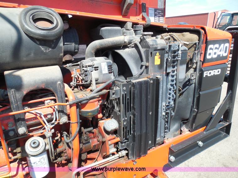 image for item E7949 1995 New Holland 6640 tractor