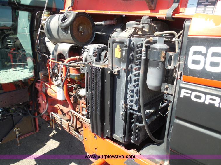 image for item E7949 1995 New Holland 6640 tractor