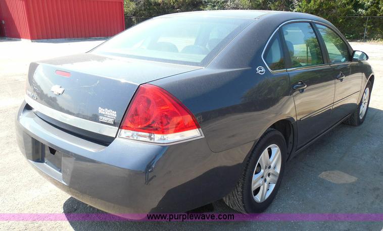 image for item E7950 2008 Chevrolet Impala LS