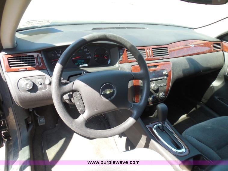 image for item E7950 2008 Chevrolet Impala LS