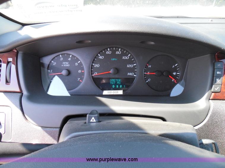 image for item E7950 2008 Chevrolet Impala LS