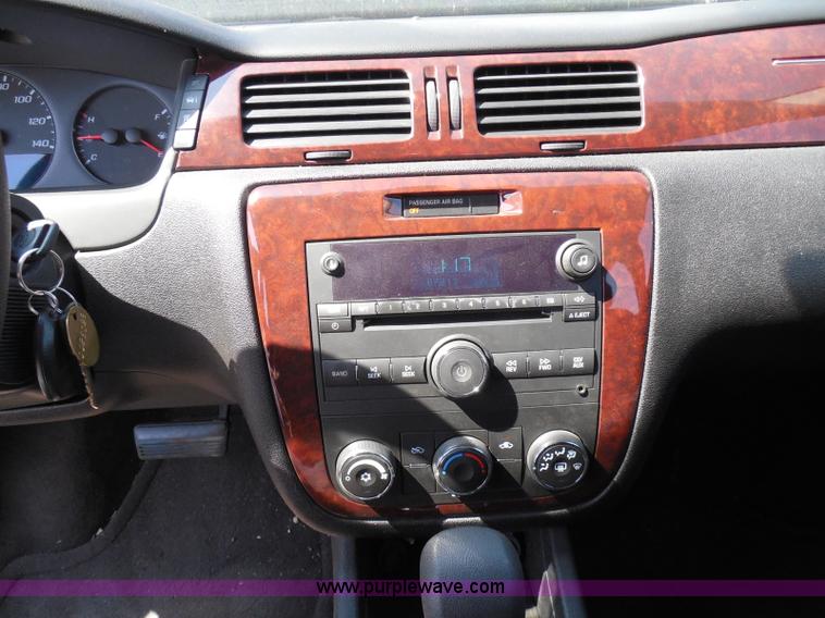 image for item E7950 2008 Chevrolet Impala LS