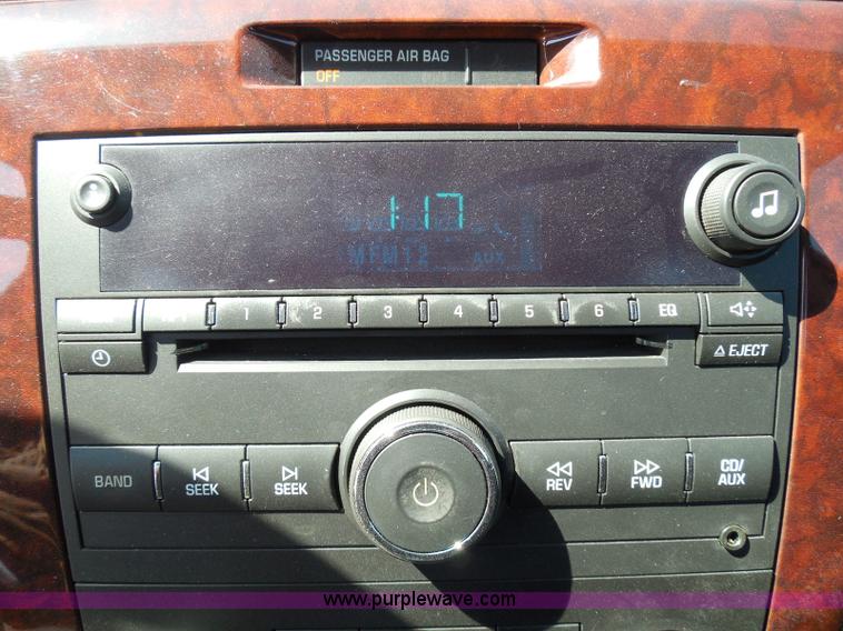 image for item E7950 2008 Chevrolet Impala LS