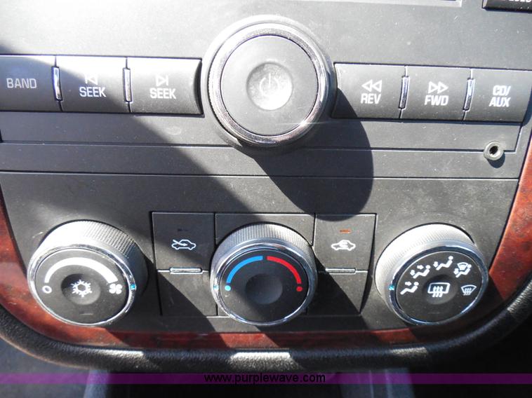 image for item E7950 2008 Chevrolet Impala LS