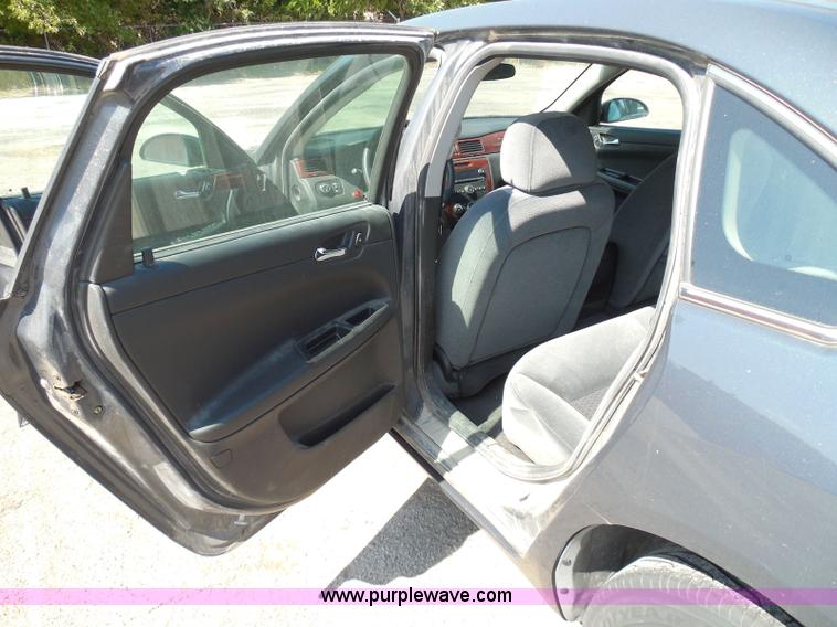 image for item E7950 2008 Chevrolet Impala LS