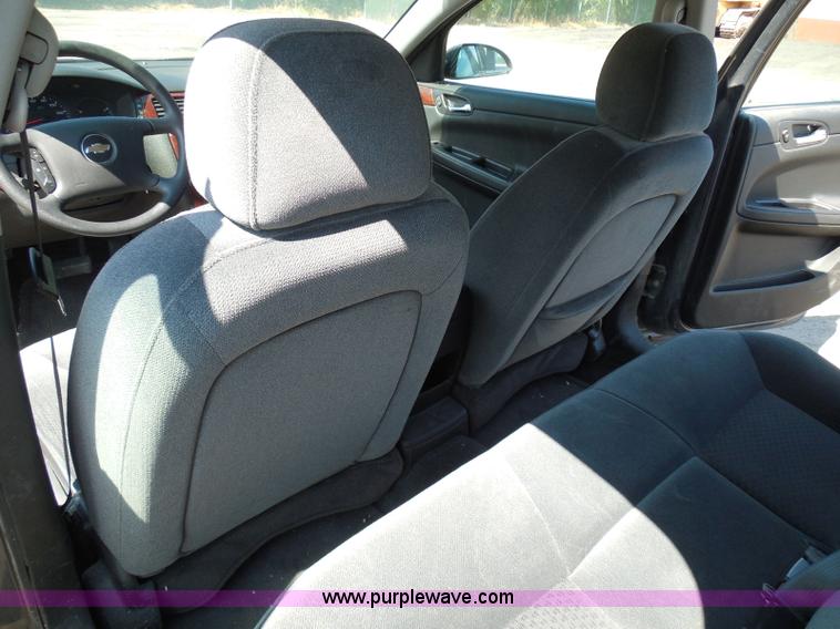 image for item E7950 2008 Chevrolet Impala LS