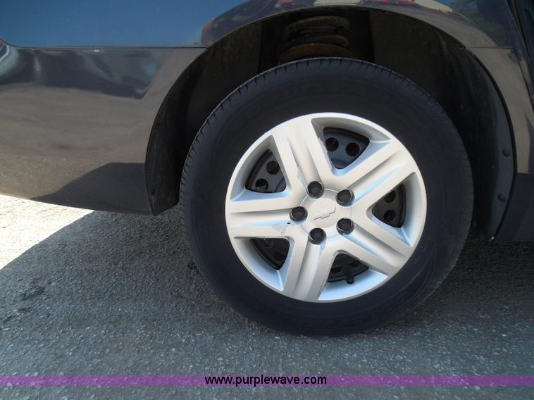 image for item E7950 2008 Chevrolet Impala LS