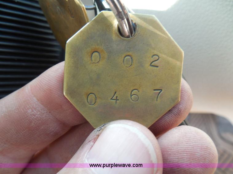 image for item E7952 2007 Chevrolet Impala LS