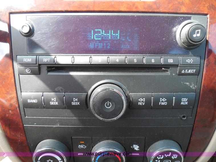 image for item E7952 2007 Chevrolet Impala LS