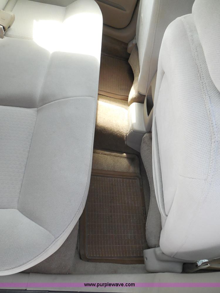 image for item E7952 2007 Chevrolet Impala LS