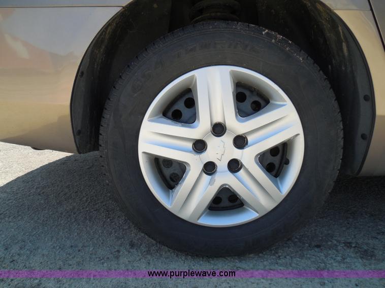 image for item E7952 2007 Chevrolet Impala LS