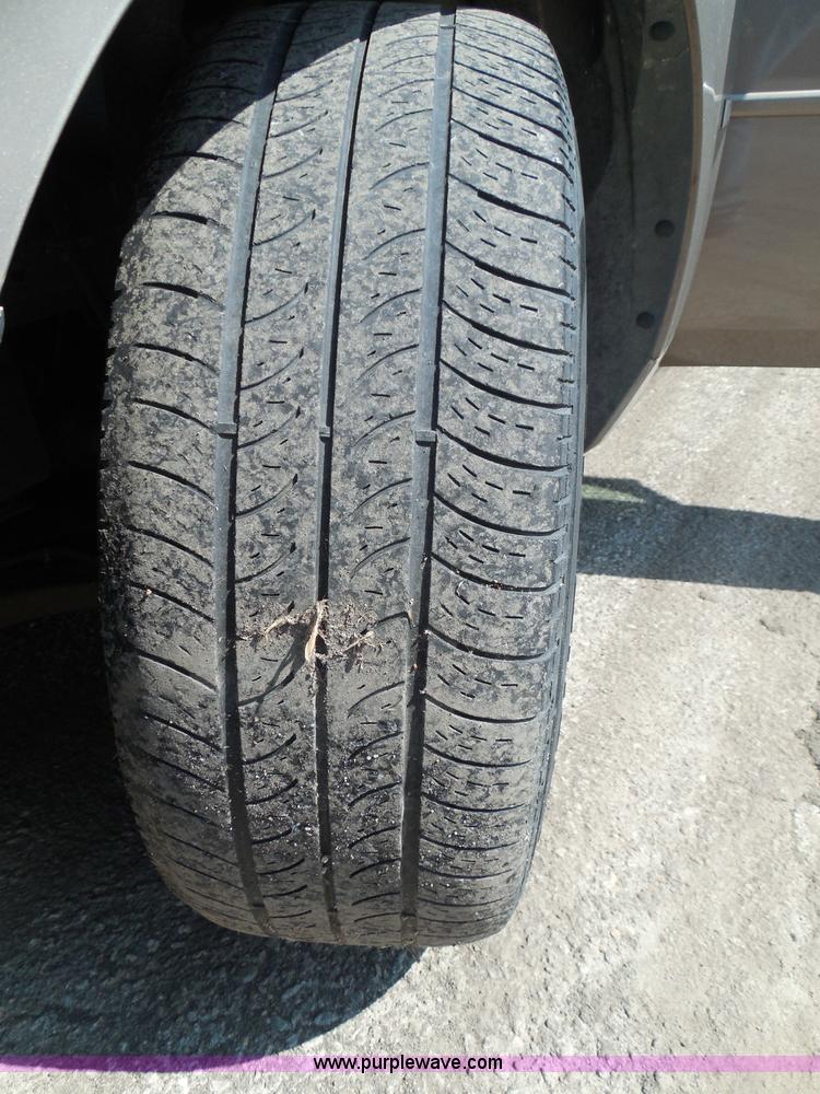 image for item E7952 2007 Chevrolet Impala LS