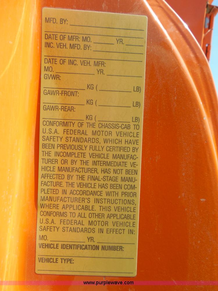 image for item E7954 2001 Dodge Ram 2500 utility truck