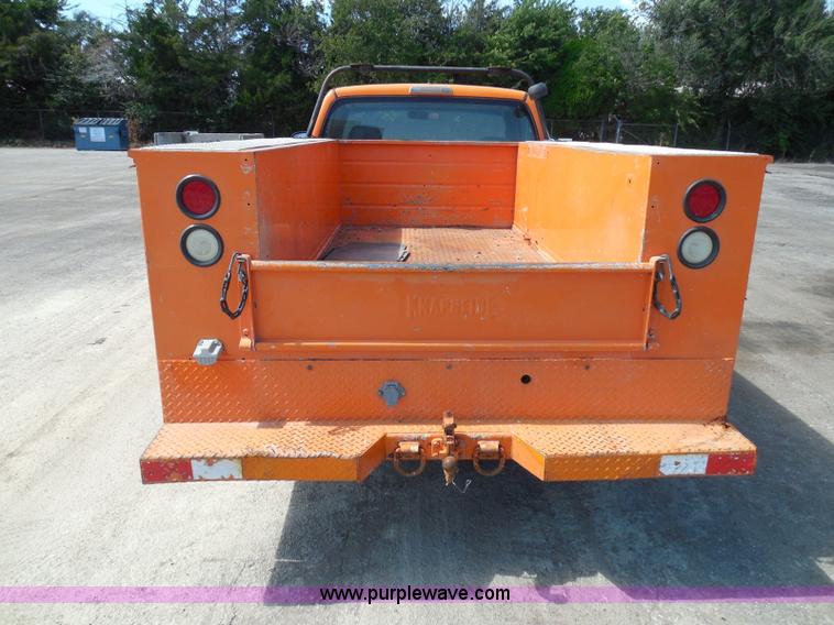 image for item E7954 2001 Dodge Ram 2500 utility truck