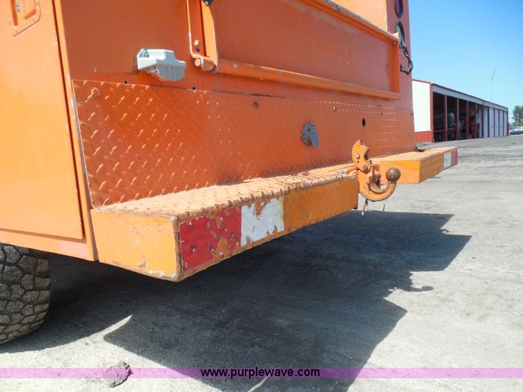 image for item E7954 2001 Dodge Ram 2500 utility truck