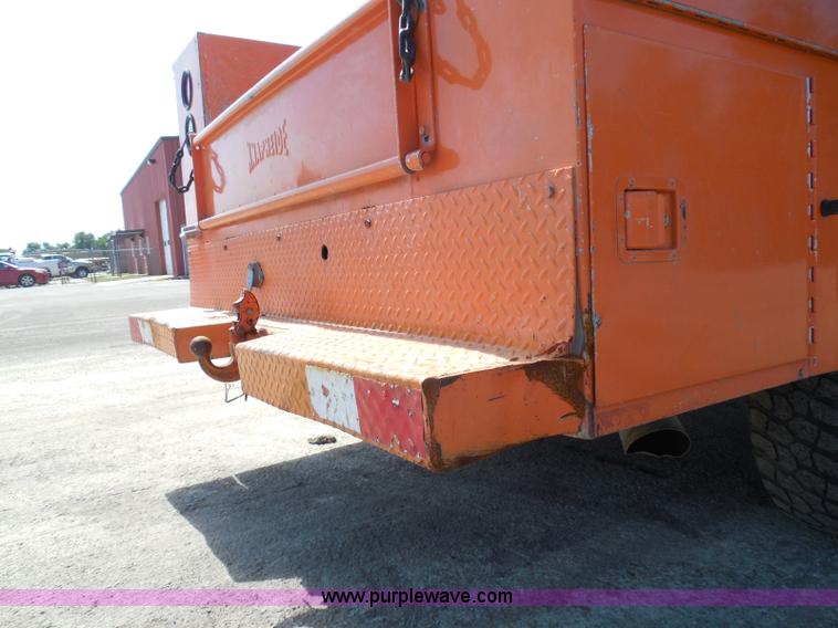 image for item E7954 2001 Dodge Ram 2500 utility truck