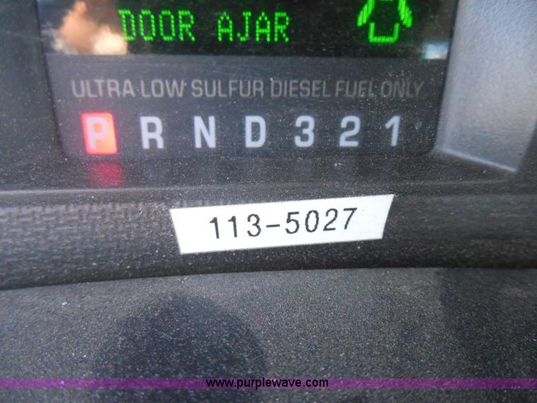 image for item E7955 2008 Ford F250 Super Duty XL pickup truck