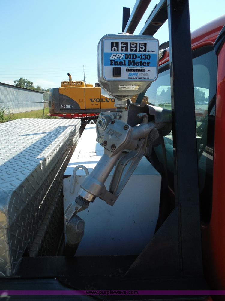 image for item E7955 2008 Ford F250 Super Duty XL pickup truck