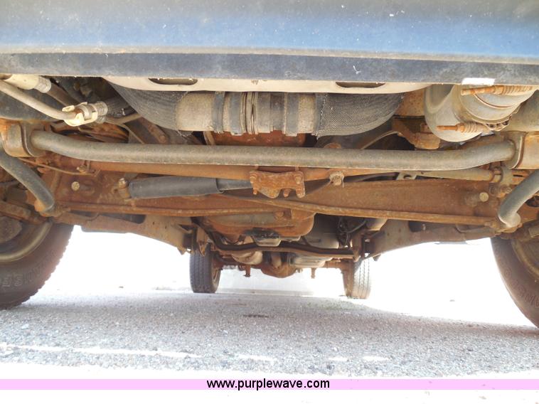 image for item E7955 2008 Ford F250 Super Duty XL pickup truck