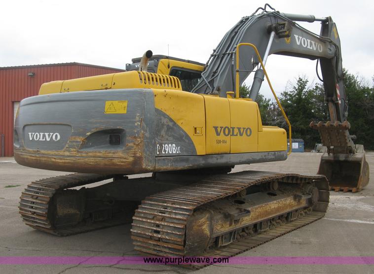 image for item E7957 2004 Volvo EC290B LC excavator