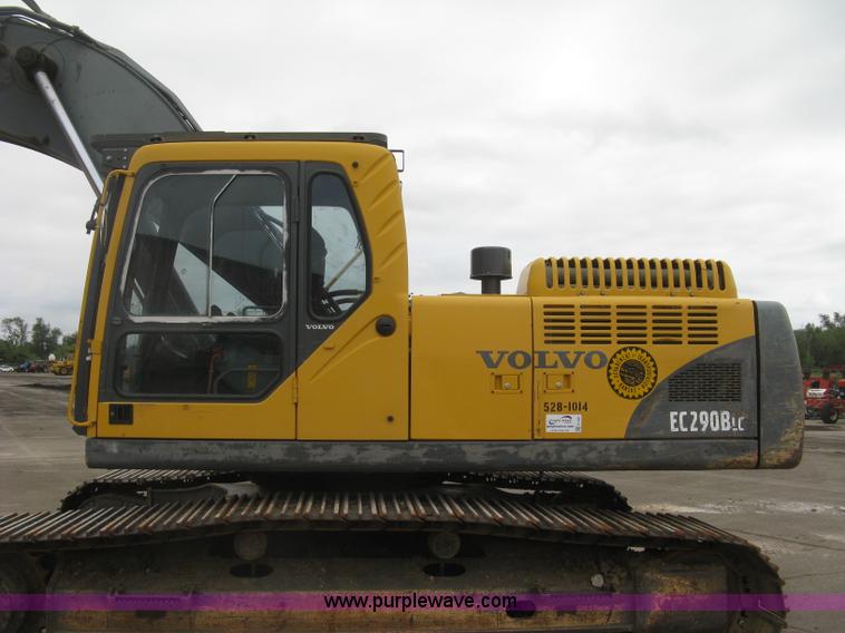 image for item E7957 2004 Volvo EC290B LC excavator