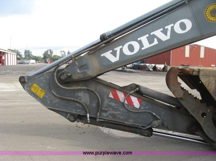 image for item E7957 2004 Volvo EC290B LC excavator