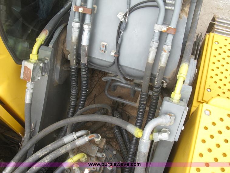 image for item E7957 2004 Volvo EC290B LC excavator