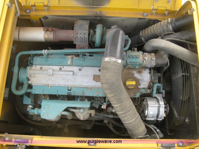 image for item E7957 2004 Volvo EC290B LC excavator