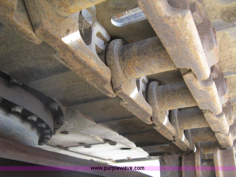 image for item E7957 2004 Volvo EC290B LC excavator