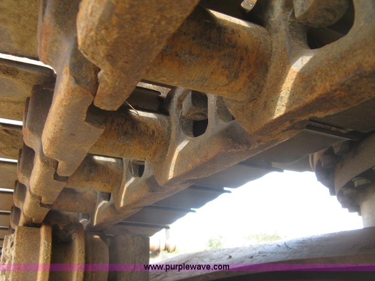 image for item E7957 2004 Volvo EC290B LC excavator