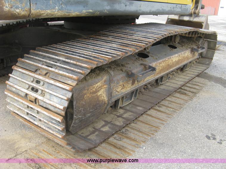 image for item E7957 2004 Volvo EC290B LC excavator