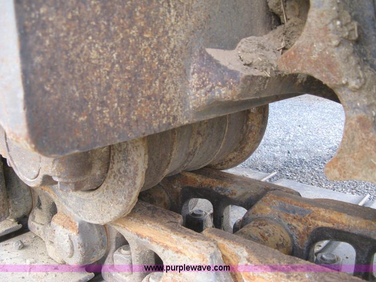 image for item E7957 2004 Volvo EC290B LC excavator