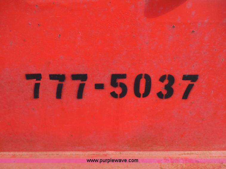 image for item E7958 1998 Landoll 345-31 tilt deck equipment trailer