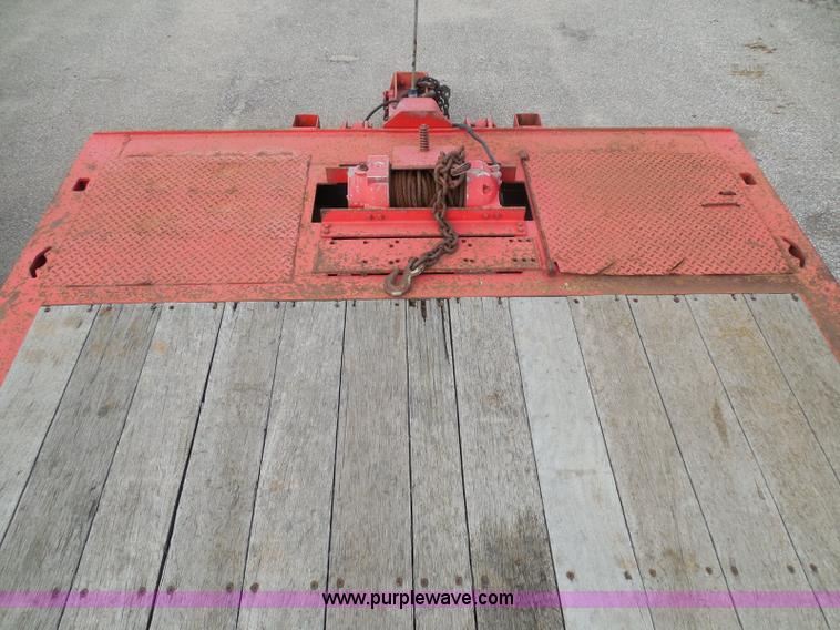 image for item E7958 1998 Landoll 345-31 tilt deck equipment trailer