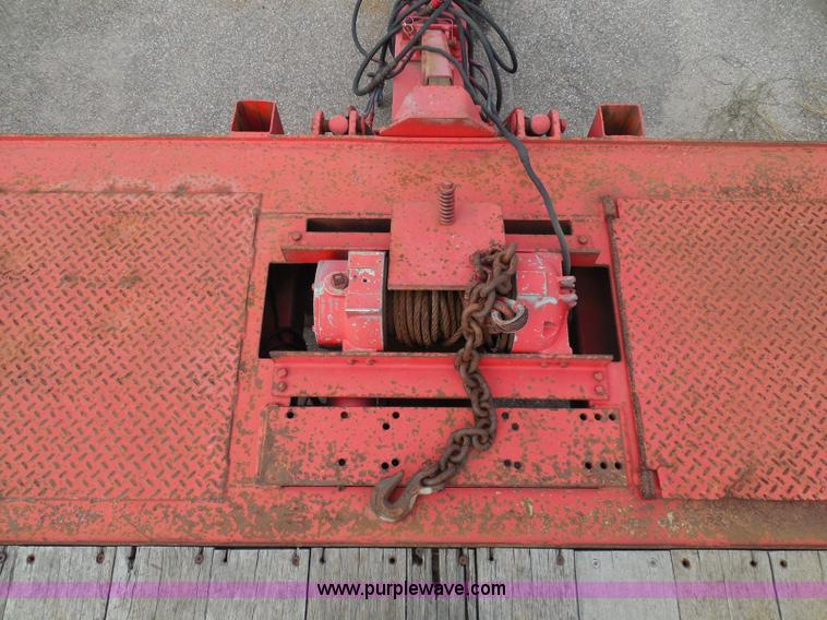 image for item E7958 1998 Landoll 345-31 tilt deck equipment trailer