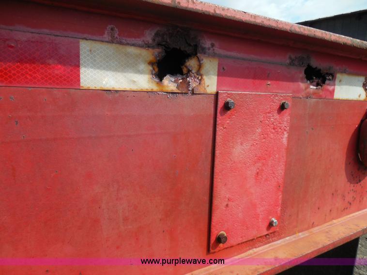 image for item E7958 1998 Landoll 345-31 tilt deck equipment trailer