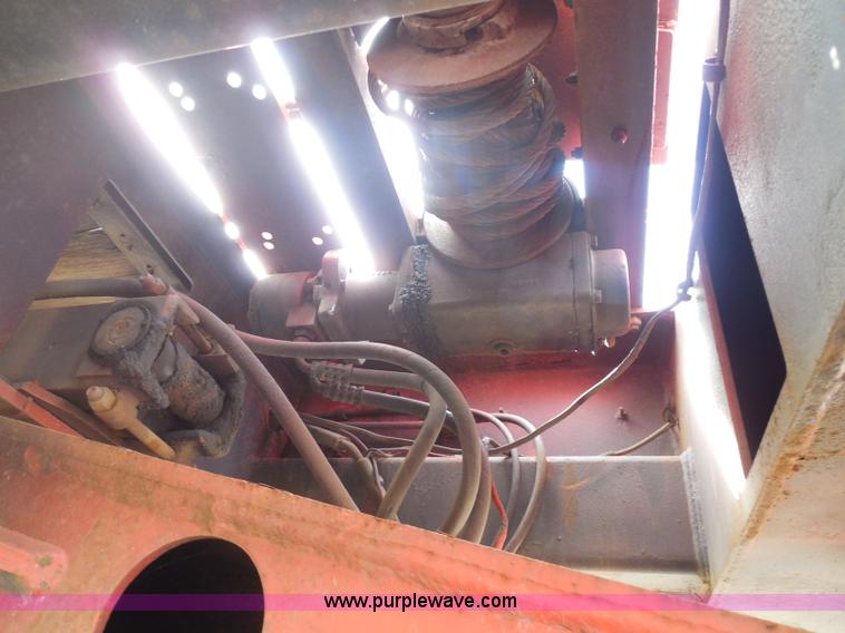 image for item E7958 1998 Landoll 345-31 tilt deck equipment trailer