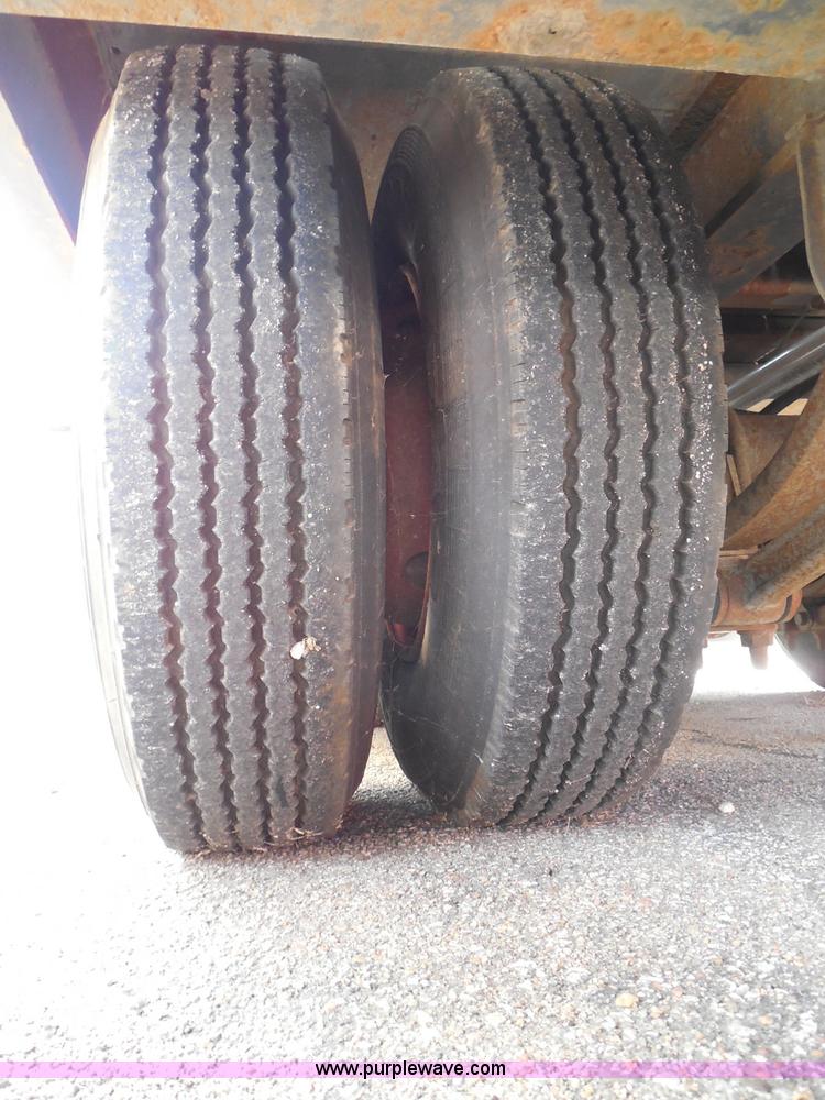 image for item E7958 1998 Landoll 345-31 tilt deck equipment trailer