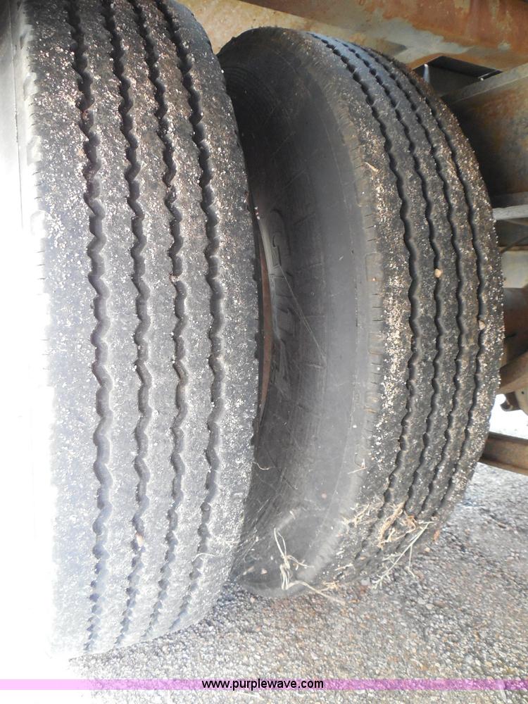 image for item E7958 1998 Landoll 345-31 tilt deck equipment trailer