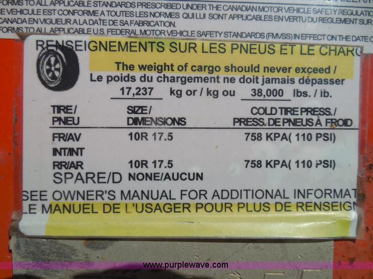 image for item E7960 1996 Landoll 345-31 tilt deck equipment trailer