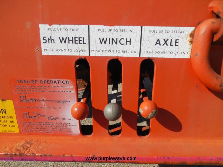 image for item E7960 1996 Landoll 345-31 tilt deck equipment trailer