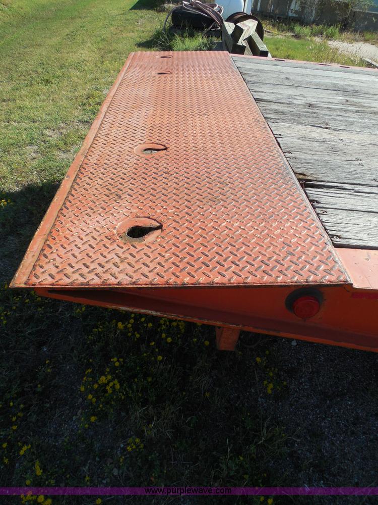 image for item E7960 1996 Landoll 345-31 tilt deck equipment trailer