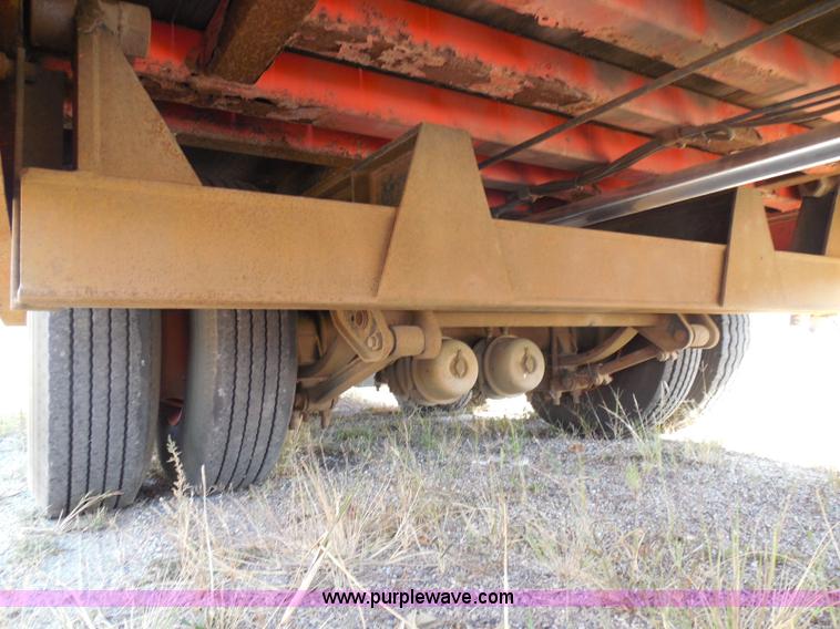 image for item E7960 1996 Landoll 345-31 tilt deck equipment trailer