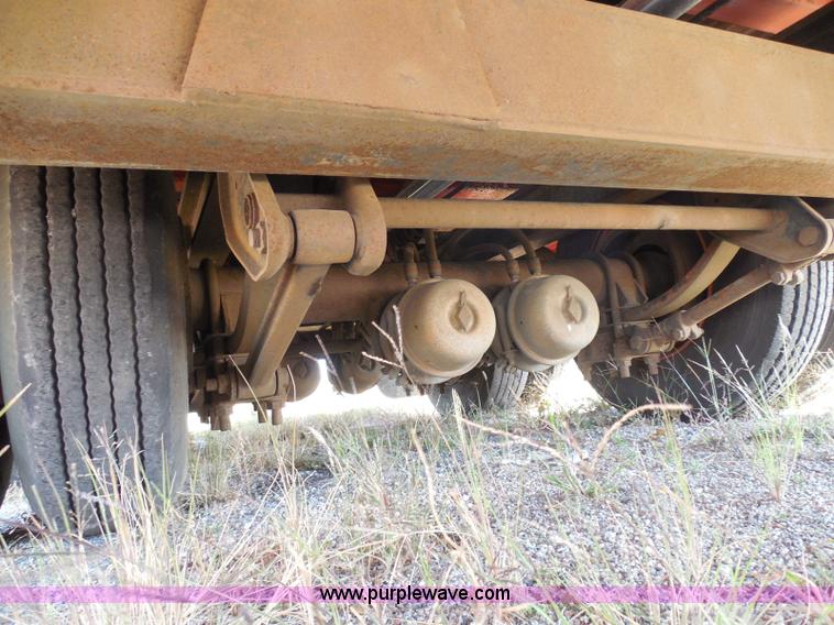 image for item E7960 1996 Landoll 345-31 tilt deck equipment trailer